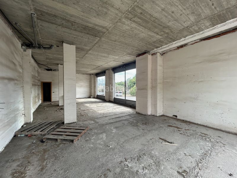 Foto d8a1c35e-407c-47f2-bd43-99c09e1fb714. Local comercial a carrer de la riera 1 a Cardedeu