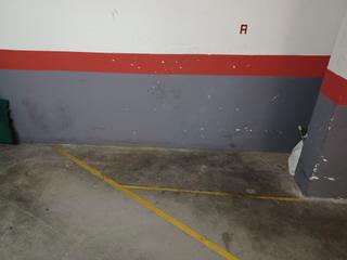 Miete Motorradparkplatz in Avinguda de barcelona 96. Parking para moto