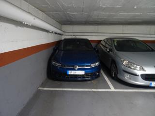 Parking coche  Carrer de pau marsal. Plaza para coche