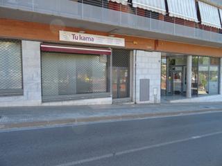 Business premise in Carrer de saragossa 10. Local diáfano