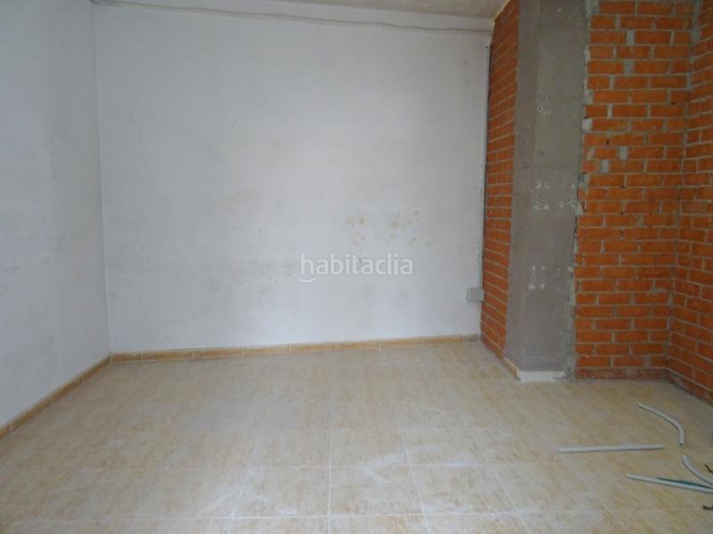 Foto e22e3ee7-8c1b-4543-b47a-c87036dfe35a. Locale commerciale in ronda de ponent 228 in Zona Esportiva Terrassa