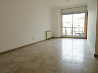 Pis  Carrer de girona. Piso con trastero incluido parking opcional