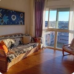 Lloguer Pis  Del marquès de comillas. Piso de dos habitaciones con parquing