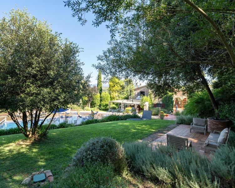 Foto d2da18ed-37af-4391-8248-3632834d3959. Masia amb calefacció aparcament piscina a Esponellà