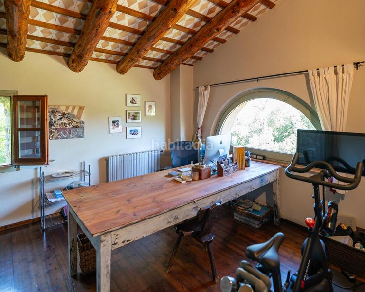 Foto e4458148-0a8c-48da-bba4-8d3ed7e8ae52. Masia amb calefacció aparcament piscina a Esponellà