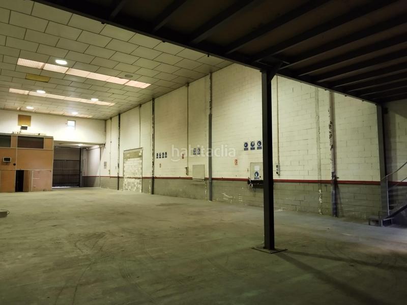 Foto 18cd28cb-08c4-4af9-815f-a2ff2f22c6fb. Miete fabrikhalle in Polinyà