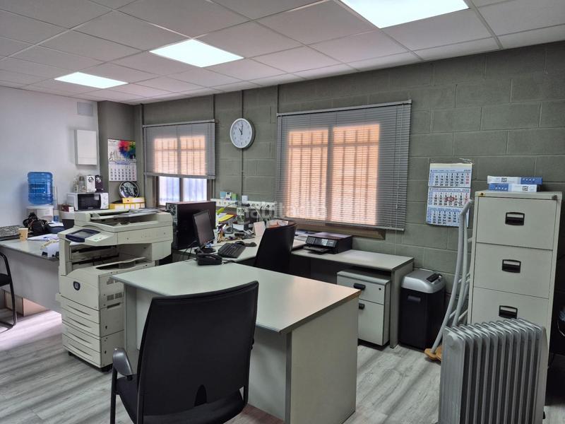 Foto 790c8382-d961-433a-8255-c9767b01bd5a. Nave industrial  en venta!!! con puentes grua... en Castellar del Vallès