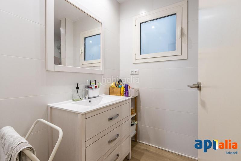 Foto 408d85b7-b297-4196-ac17-68fe41941da5. Reihenhaus mit heizung parking in Centre Sabadell