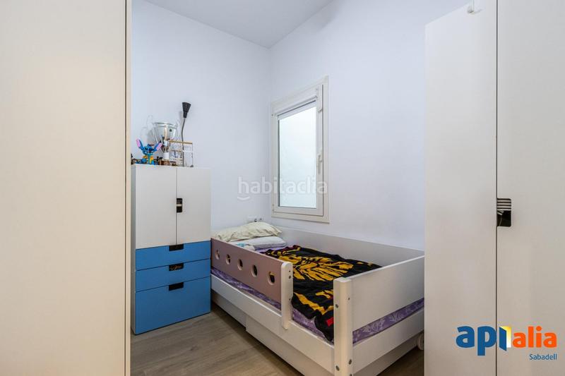 Foto 556cd4a2-54e6-4d7f-851f-3f9e2aa8ff63. Reihenhaus mit heizung parking in Centre Sabadell