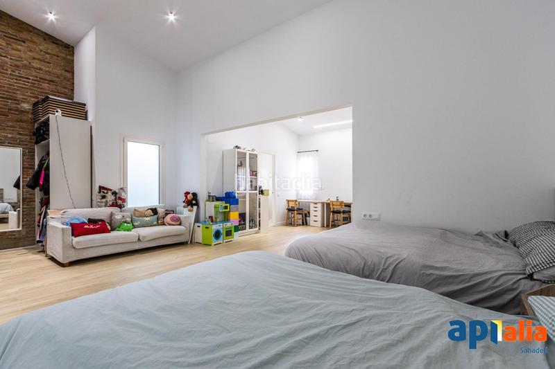 Foto d2a95deb-27bd-4935-9089-e8114855225d. Reihenhaus mit heizung parking in Centre Sabadell