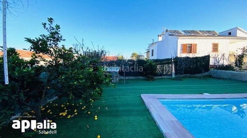 Foto 0f51aee2-8f67-4508-9eeb-5f90024922e2. Chalet avec chauffage parking piscine dans Castellarnau Sabadell