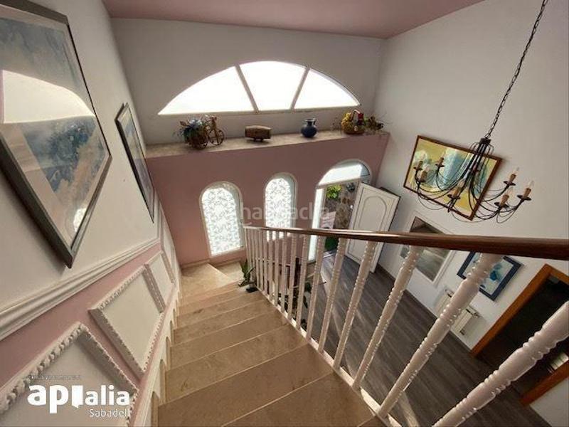 Foto 14d50349-e77c-46a3-bbc8-7252b8ac31c9. Chalet avec chauffage parking piscine dans Castellarnau Sabadell