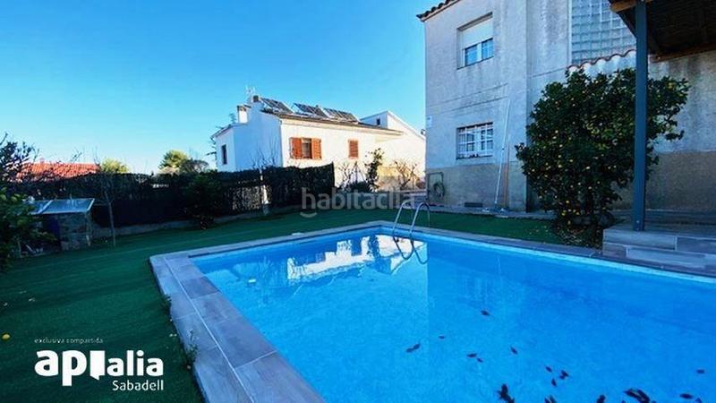 Foto 61656b9f-c193-4605-af9d-d59cade03c9e. Chalet avec chauffage parking piscine dans Castellarnau Sabadell