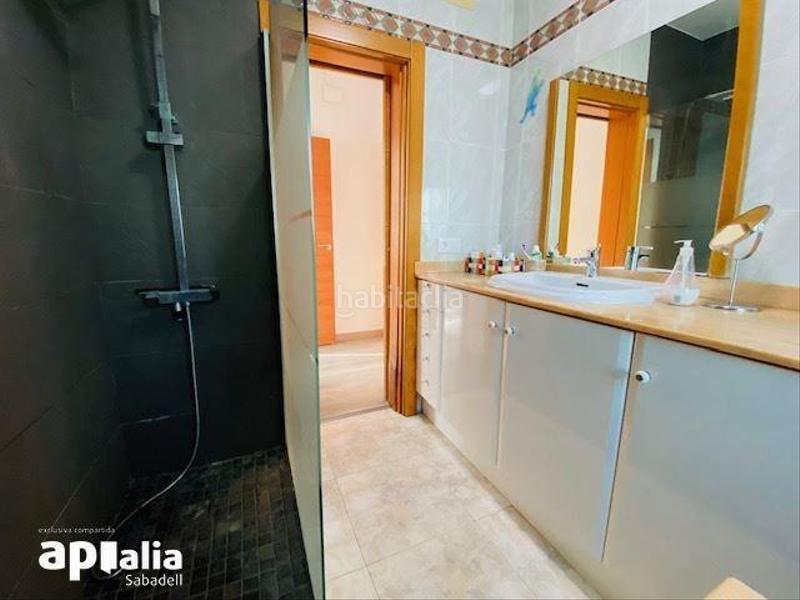 Foto 9c5711b7-37d4-4cb6-8511-8cfa39ff8446. Chalet avec chauffage parking piscine dans Castellarnau Sabadell