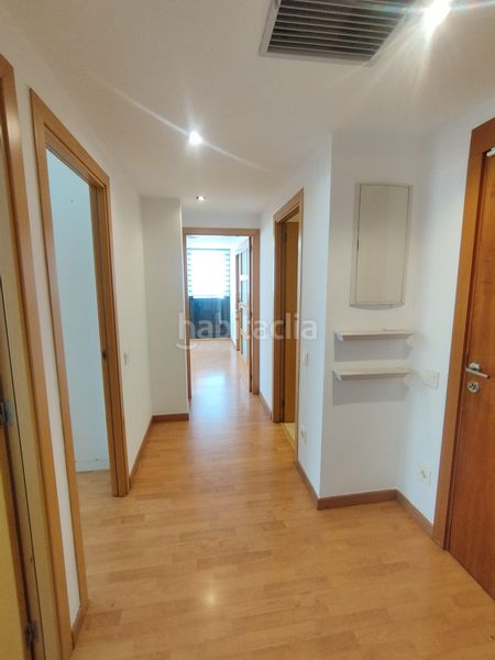 Foto 116dd75e-15ba-4d17-bc11-1f9bf9fd012d. Pis amb calefacció aparcament a Gràcia Sabadell