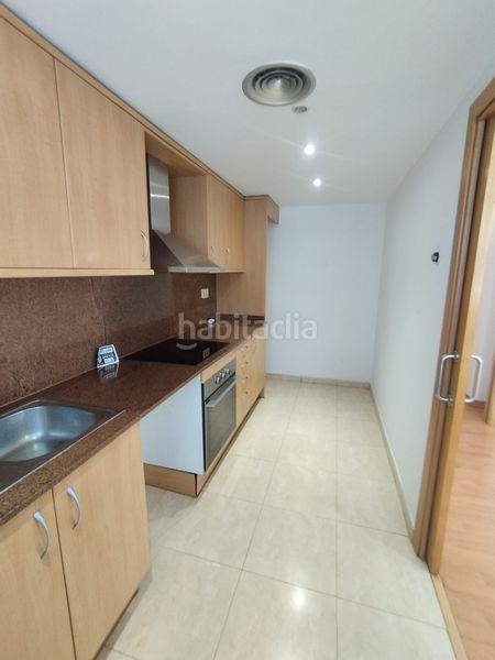 Foto 181b7748-0c28-4bf1-ae09-ec5fb132ec35. Pis amb calefacció aparcament a Gràcia Sabadell