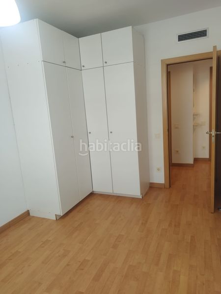 Foto 20bde49e-59c2-4a1e-bf88-7f58e99568c4. Pis amb calefacció aparcament a Gràcia Sabadell