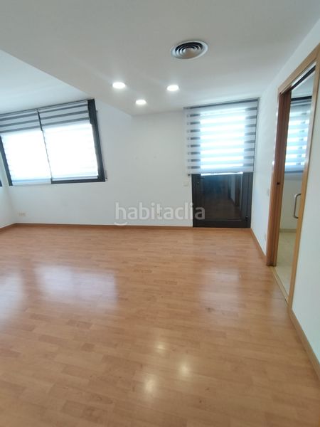 Foto 8b871f81-ccbc-4ce8-983d-cabc2a6c04af. Pis amb calefacció aparcament a Gràcia Sabadell