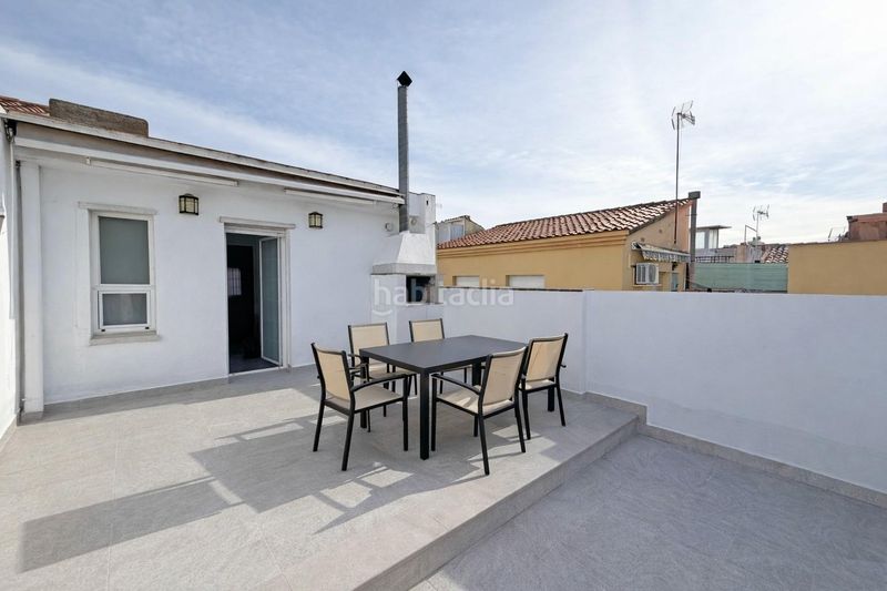 Foto f0fab516-fd4e-4a48-ade1-faa322531311. Casa adossada amb calefacció aparcament a Gràcia Sabadell