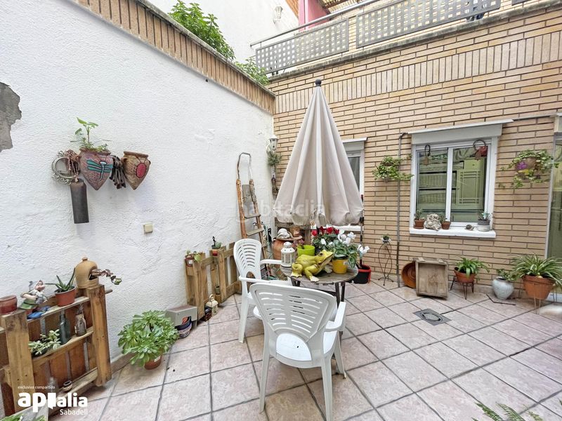 Foto ae370ab8-ba54-401e-b4b3-c5840fb705e1. Casa adossada amb aparcament a Ca n'Oriac Sabadell