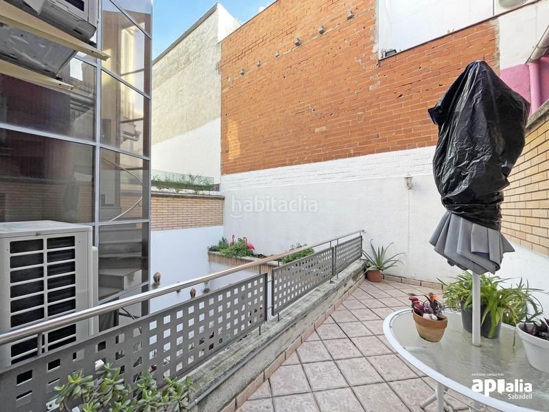 Foto bb717678-73a8-4020-a7da-70234d444427. Casa adossada amb aparcament a Ca n'Oriac Sabadell