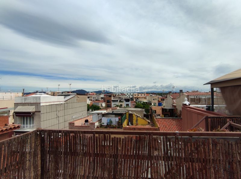 Foto d881f042-343d-4506-96af-377921e201b5. Casa adossada amb calefacció a Ca n'Oriac Sabadell