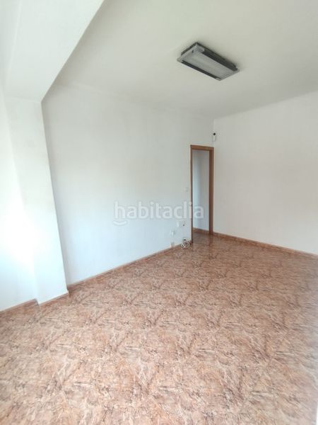 Foto 0b77cf2c-ae29-48b8-a6ce-1a589845677b. Pis a Creu de Barberà Sabadell