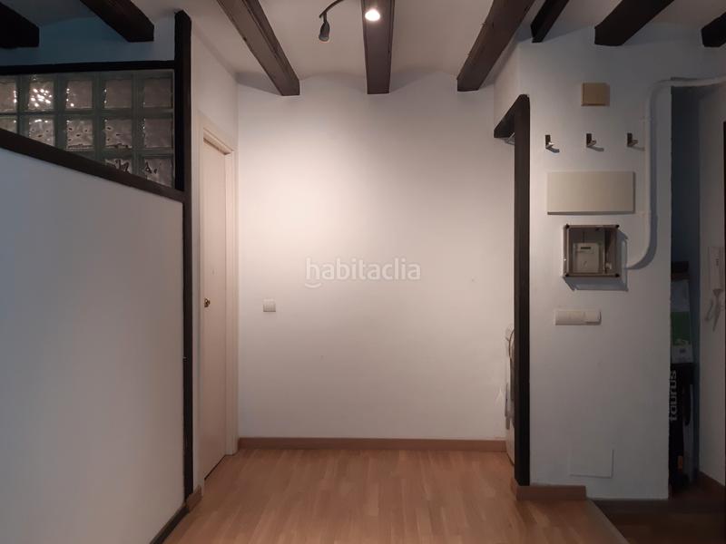 Foto 582e81fc-f818-455d-800a-a730d11e3227. Piso Barceloneta,1habitacion, cocina, baño, balcón, sol,cerca playa, alto sin ascensor en Barcelona