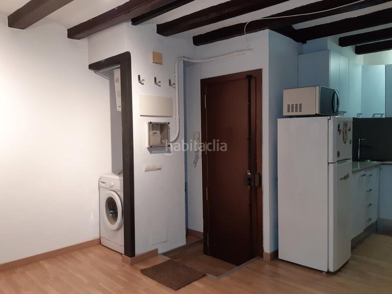 Foto 67ce4322-4946-4370-82ef-dd723fcbfbde. Piso Barceloneta,1habitacion, cocina, baño, balcón, sol,cerca playa, alto sin ascensor en Barcelona