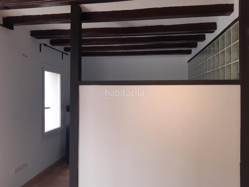 Foto c112aec2-cf2d-4b2c-91b3-276aa7b7f7bb. Piso Barceloneta,1habitacion, cocina, baño, balcón, sol,cerca playa, alto sin ascensor en Barcelona