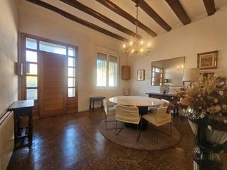 Casa adossada a Llinars del Vallès. Excelente casa de pueblo de 320m2 con jardin en llinars del vall
