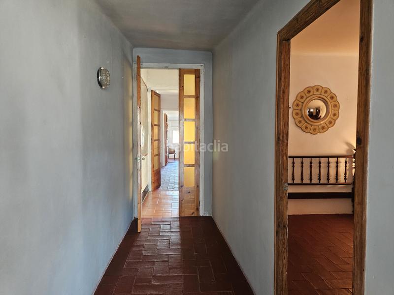 Foto e69d91f8-923e-462d-9ac7-e46c8bd3bff7. Casa adossada amb xemeneia calefacció aparcament a Llinars del Vallès