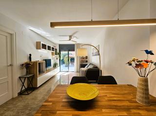 Pis a Font Verda. Excelente! planta baja de 107m2, 3 habitaciones, bao, aseo, 2 t