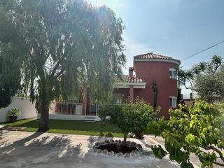 Lloguer Xalet a El Grao. Villa en alquiler en grao de castellón  pinar, 3 dormitorios.