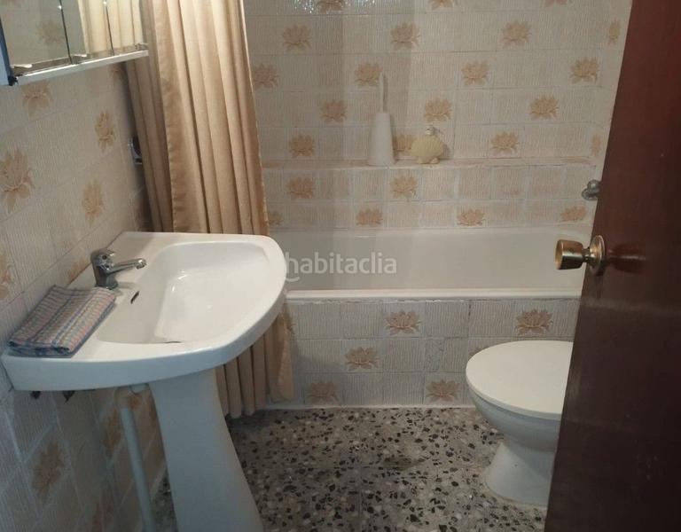 Foto d1e5feb7-9110-48b9-aac4-dcc9ce6bba66. Casa  en venta , 3 dormitorios. en Onda