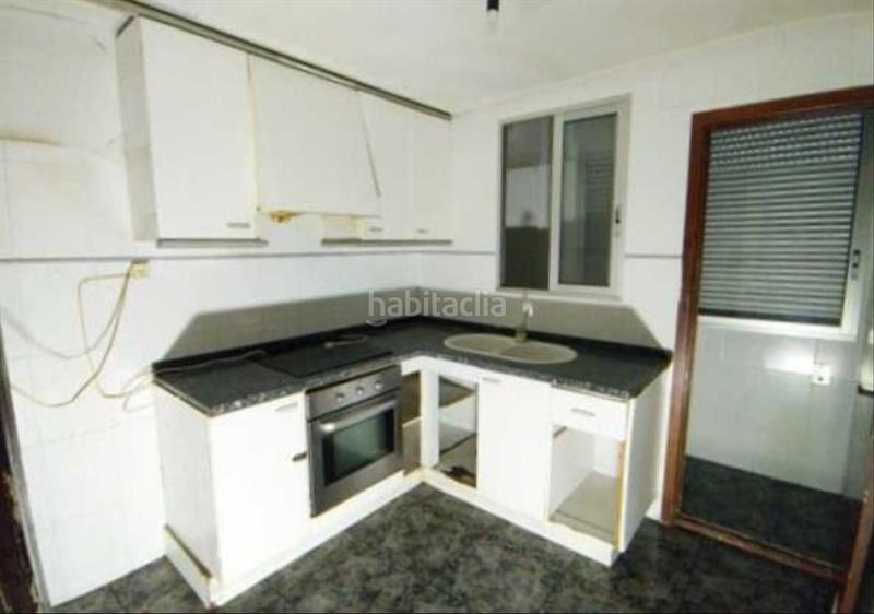 Foto cfaadbfe-b9ce-4673-9f18-04ba2838ea27. Flat in Vall d´Uixó (la)
