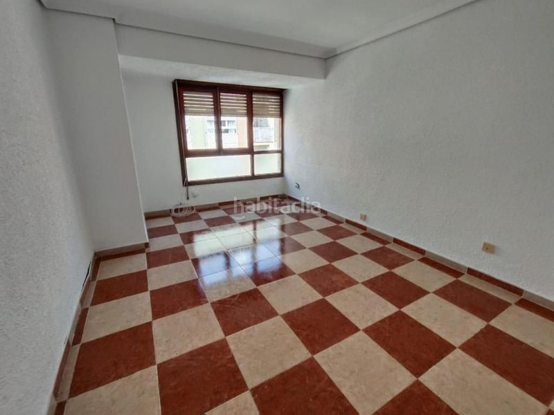 Foto 481ddb8a-270d-453a-9e50-dcf3d9bb4b3b. Pis a Onda