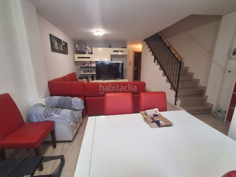 Foto 6d7be6ac-cea6-4d59-8548-96d7c1def78f. Haus mit parking in Onda