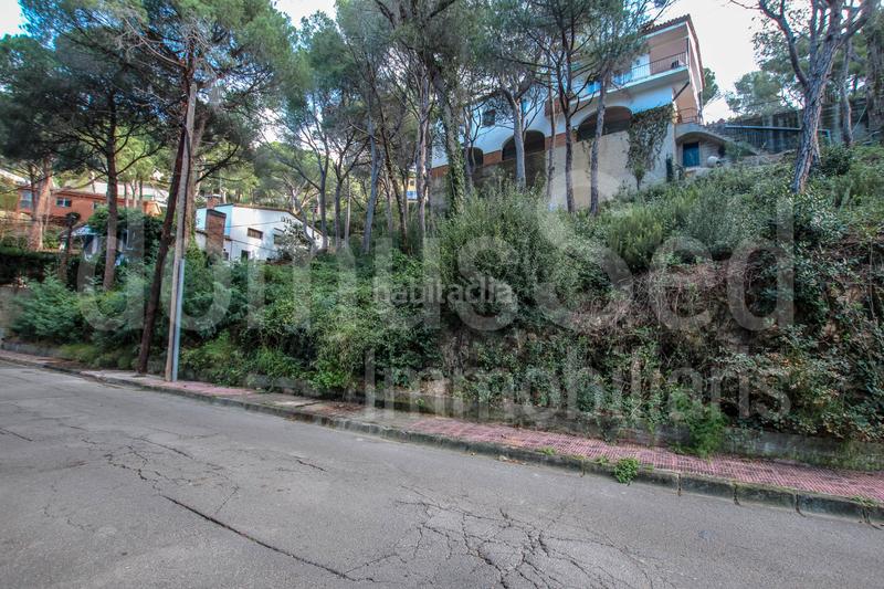 Foto de2fc388-0bd2-4b2c-818a-8efbea25573c. Terrain résidentiel dans Cabrils