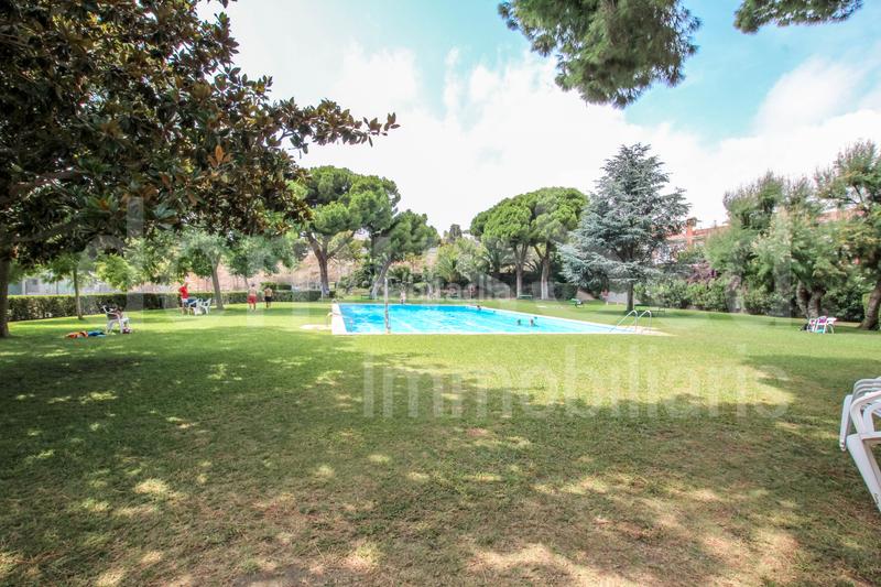 Foto e2e27a3e-ef89-4935-9959-ac7f3bf4f4b8. Piso precioso piso en venta de 140m2 en Bellresguard-Can Teixidó Masnou (El)