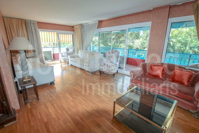 Foto ec62ee6b-27ce-4466-95bd-863463f9c283. Piso precioso piso en venta de 140m2 en Bellresguard-Can Teixidó Masnou (El)