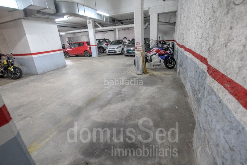 Foto 0dff02ab-2059-4fca-b6ec-9646b93e162e. Aparcament cotxe a Centre Masnou (El)