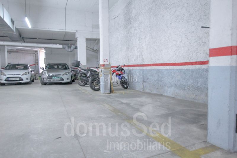 Foto 958e8288-2a1c-4489-bc66-1d218dd953ff. Aparcament cotxe a Centre Masnou (El)