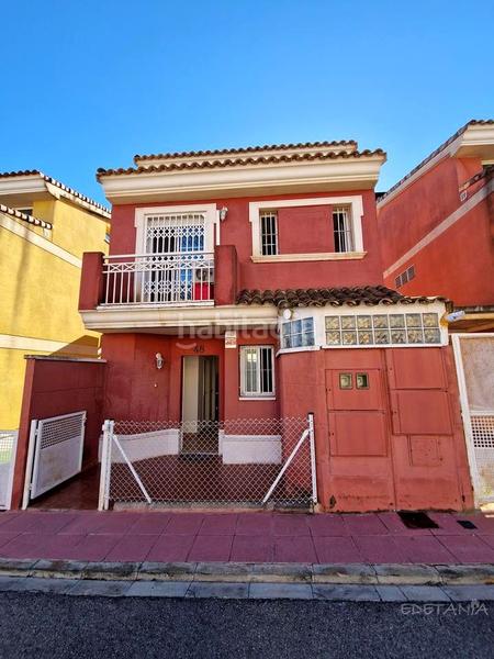 Foto 8fbfffe0-ebea-47e1-b911-5aa3912a262d. Rent house with heating pool in Moncada