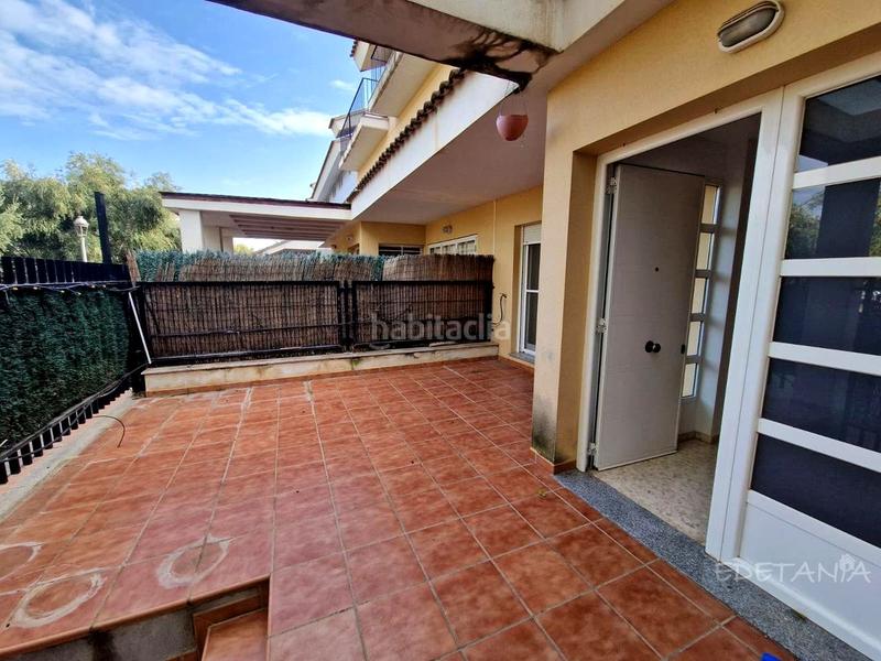 Foto 6963d006-b1ad-42dc-8c67-ec747e310f2a. Rent semi detached house with heating parking in Moncada