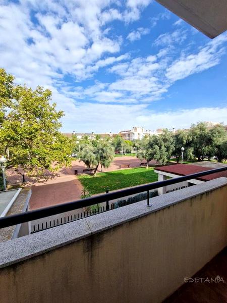 Foto c3d586a2-5ca5-4f8c-9c8e-33c9cc95c2cd. Rent semi detached house with heating parking in Moncada