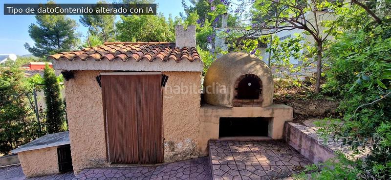 Foto f97f727f-9e17-46eb-9f01-f3f8120f014f. Casa chalet a la venta en Olocau