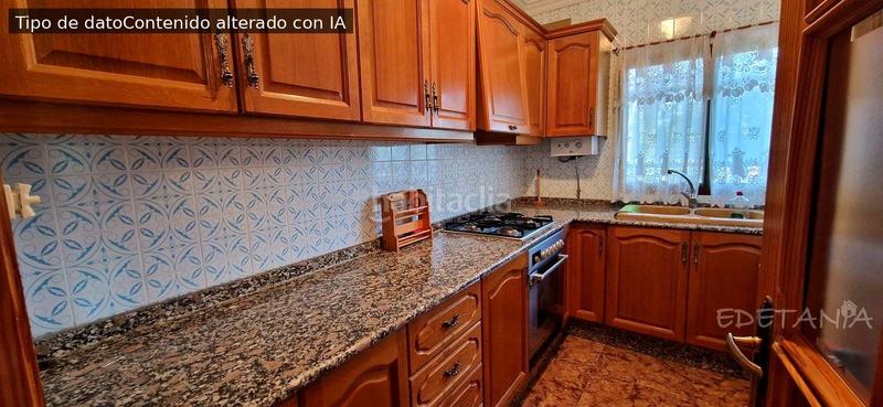 Foto faa69197-4514-44b2-8814-2a269fa2e382. Casa chalet a la venta en Olocau