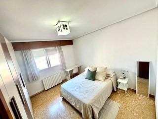 Location Appartement  De santa barbara. Piso estudiantes ceu todos los gastos incluídos