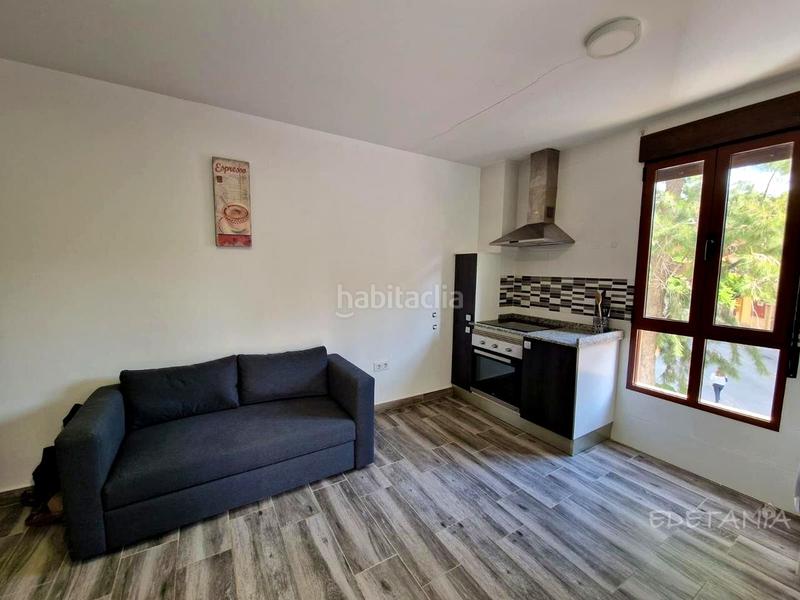 Foto 47206e2d-45f7-444e-a12e-cd88da3d16a6. Miete etagenwohnung in Moncada